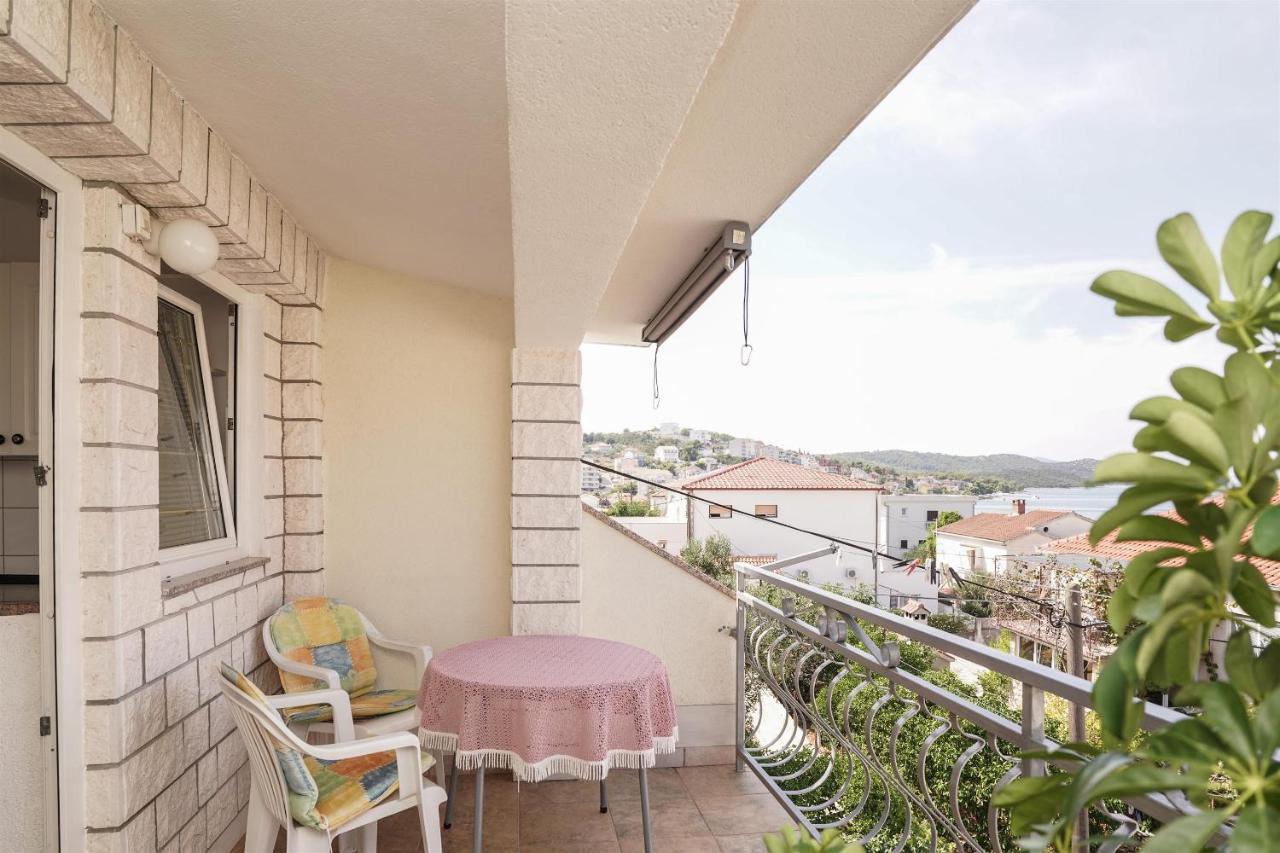 Apartments Mare Trogir Szoba fotó