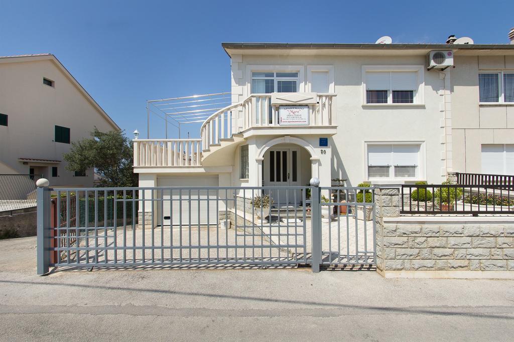 Apartments Mare Trogir Kültér fotó